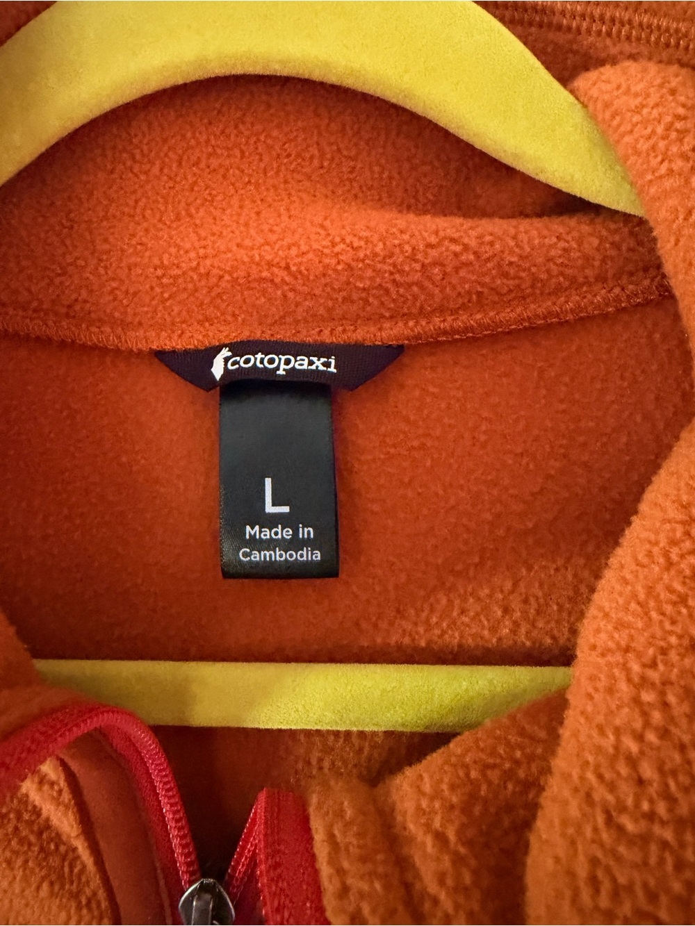 Cotopaxi Two-Tone Orange & Pink Fleece Vest - Picture 3 of 3